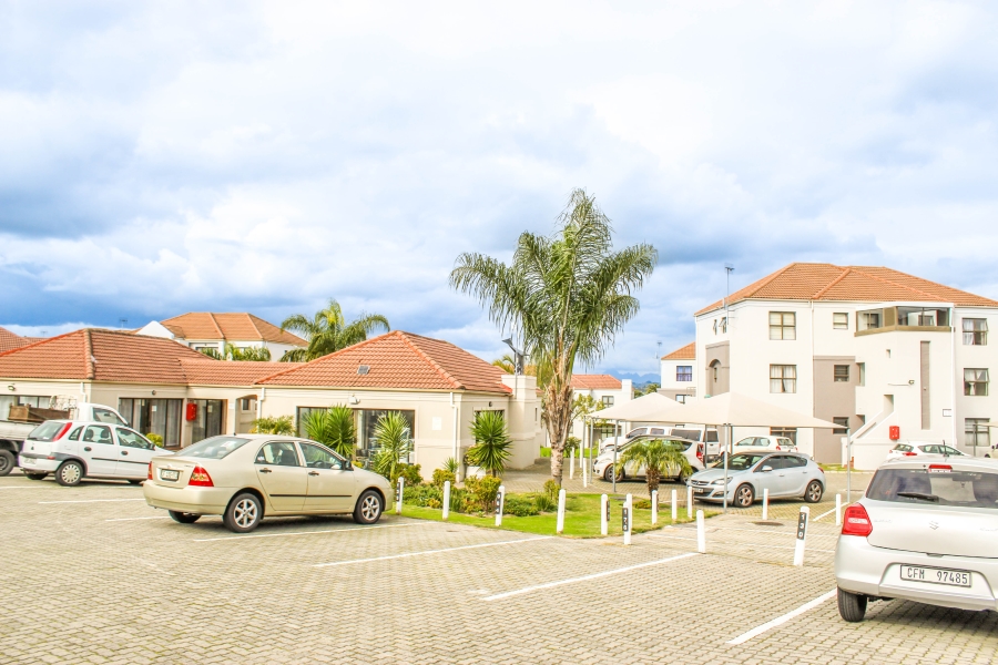 2 Bedroom Property for Sale in Vredekloof Western Cape